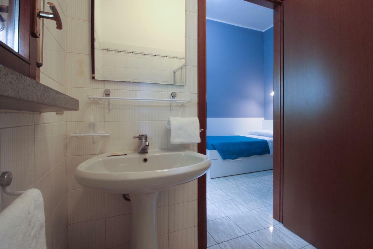 Hotel Rose&Crown Корреджо Екстер'єр фото